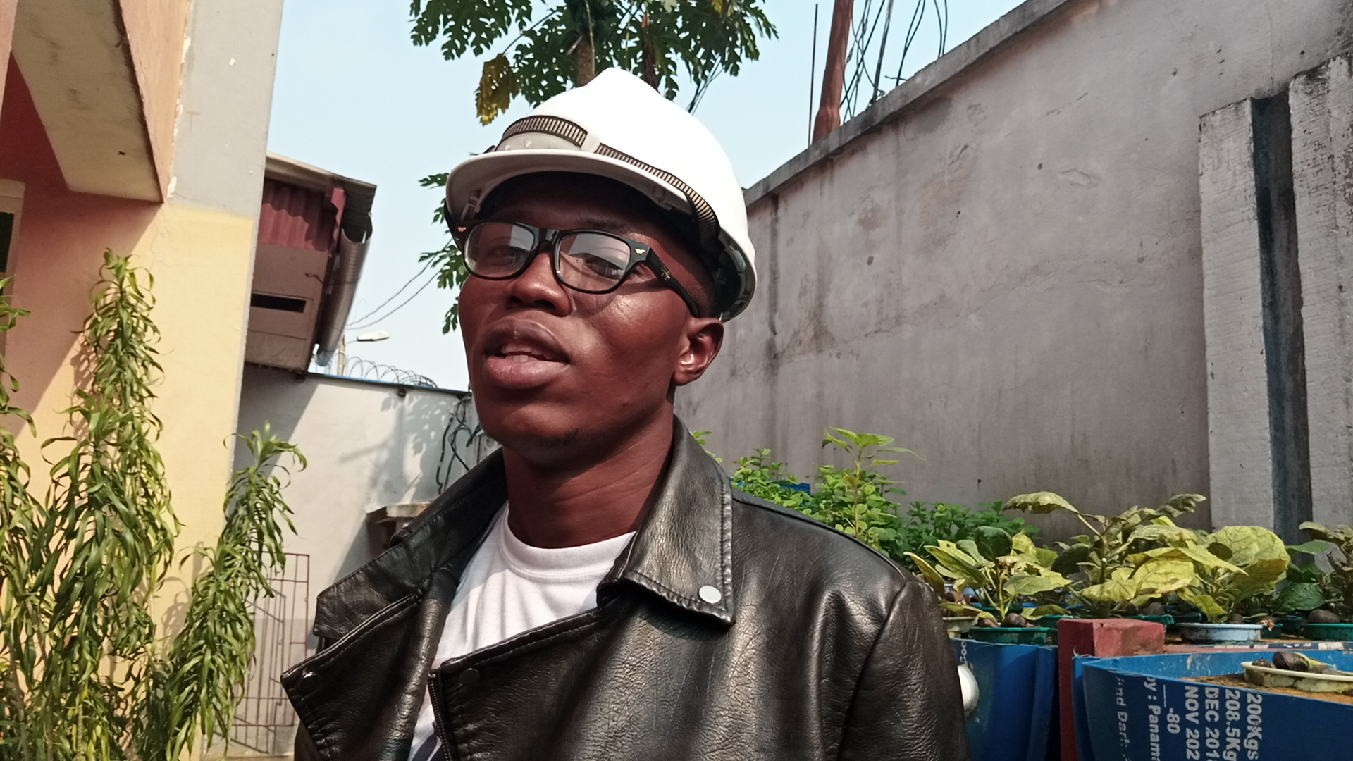 RDC : « les jeunes doivent puiser dans la technologie pour développer des nouvelles formes de productions au pays » Cléo Mikobi, agriculteur et éleveur