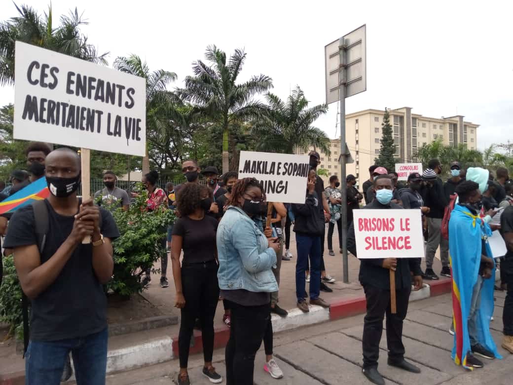 Kinshasa : Des jeunes manifestent pour la fin de l’insécurité dans l’Est