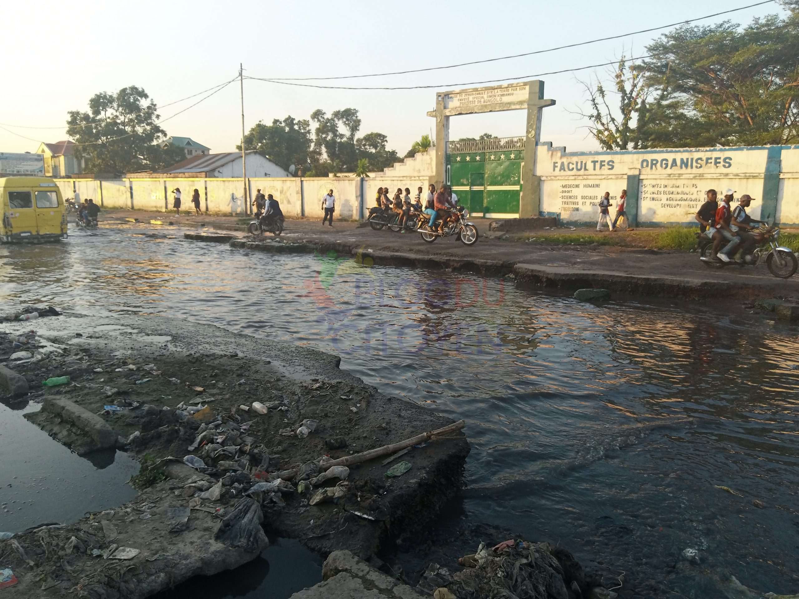 Kinshasa : L’avenue Bongolo très délabrée