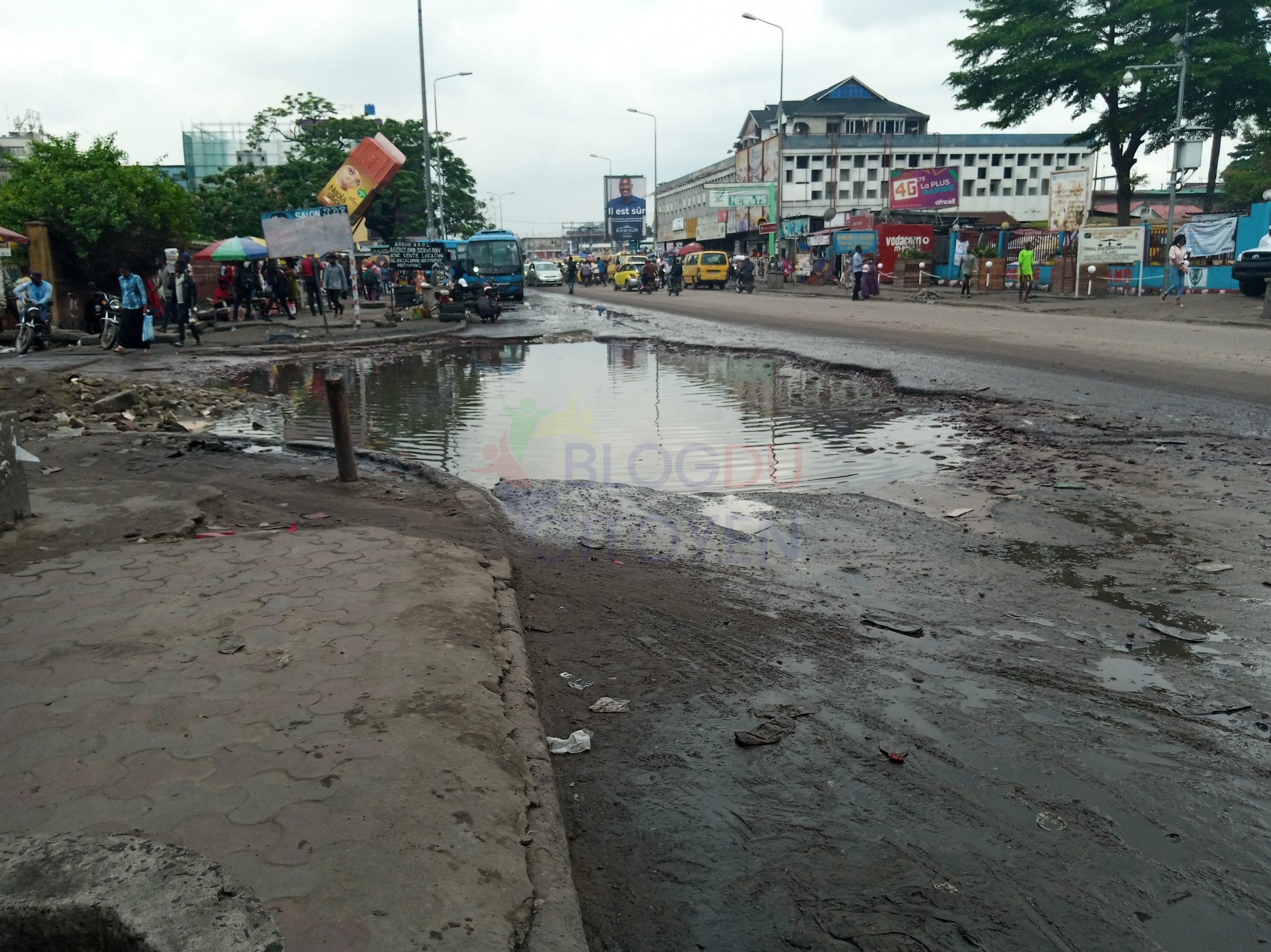 RDC : À Kinshasa, la pluie accélère la dégradation des routes