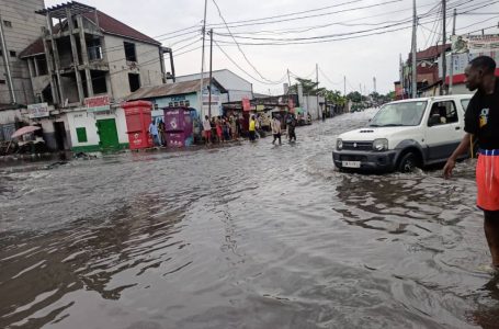 RDC : Plusieurs quartiers de Kinshasa inondés par les eaux de pluie